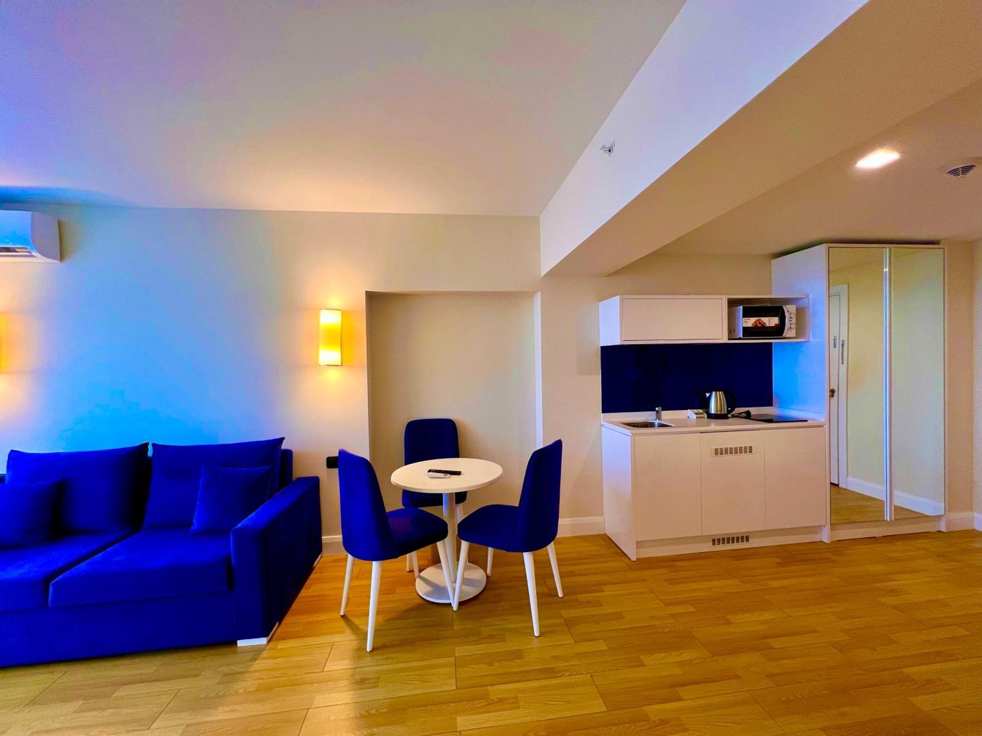 Orbi City Aparthotel Sea View Batumi Exterior photo